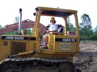 BD05  I hope that she doesn&#39;t push all of the dirt back in